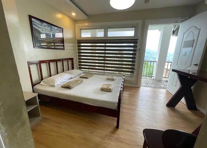 Serenity Farm And By Hiverooms Resort *