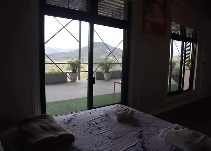 Serenity Farm And By Hiverooms Resort Kalunasan
